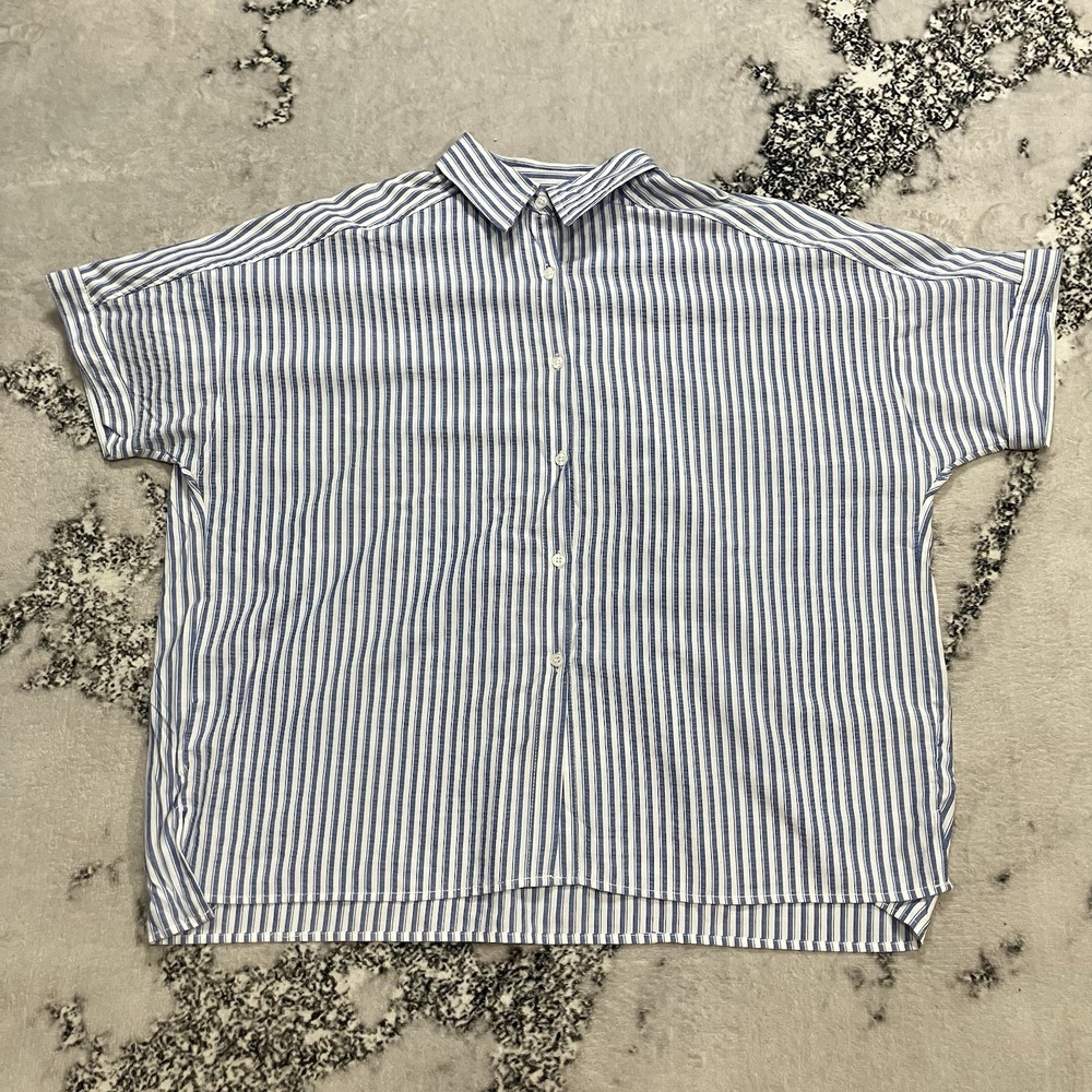 Max Studio Blouse Womens Size XL Blue White Striped Button Front Short‎ Sleeve